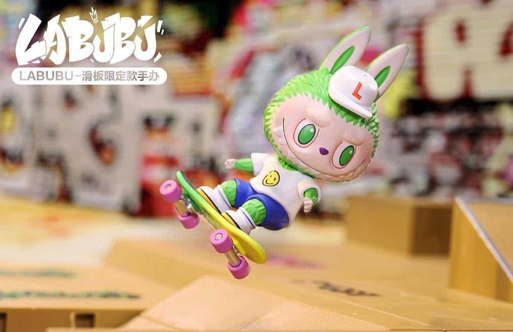 (Pre-order) POP MART x How2work LABUBU SKATEBOARDERS 滑板款吊卡